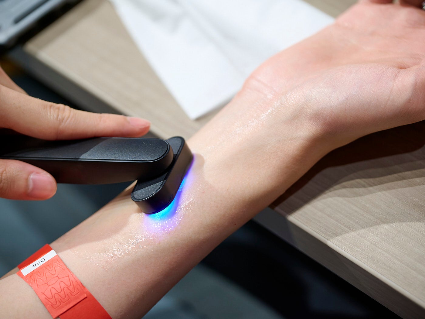DISM/美顔器を体感