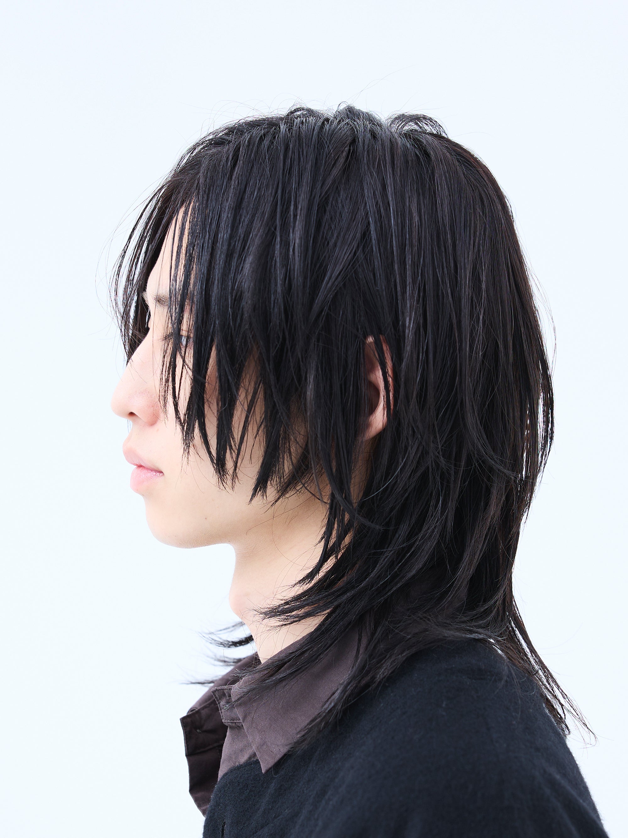 独自の縮毛矯正がキモに。質感重視でウルフの可能性を広げる【東京最旬ヘアカタログ】