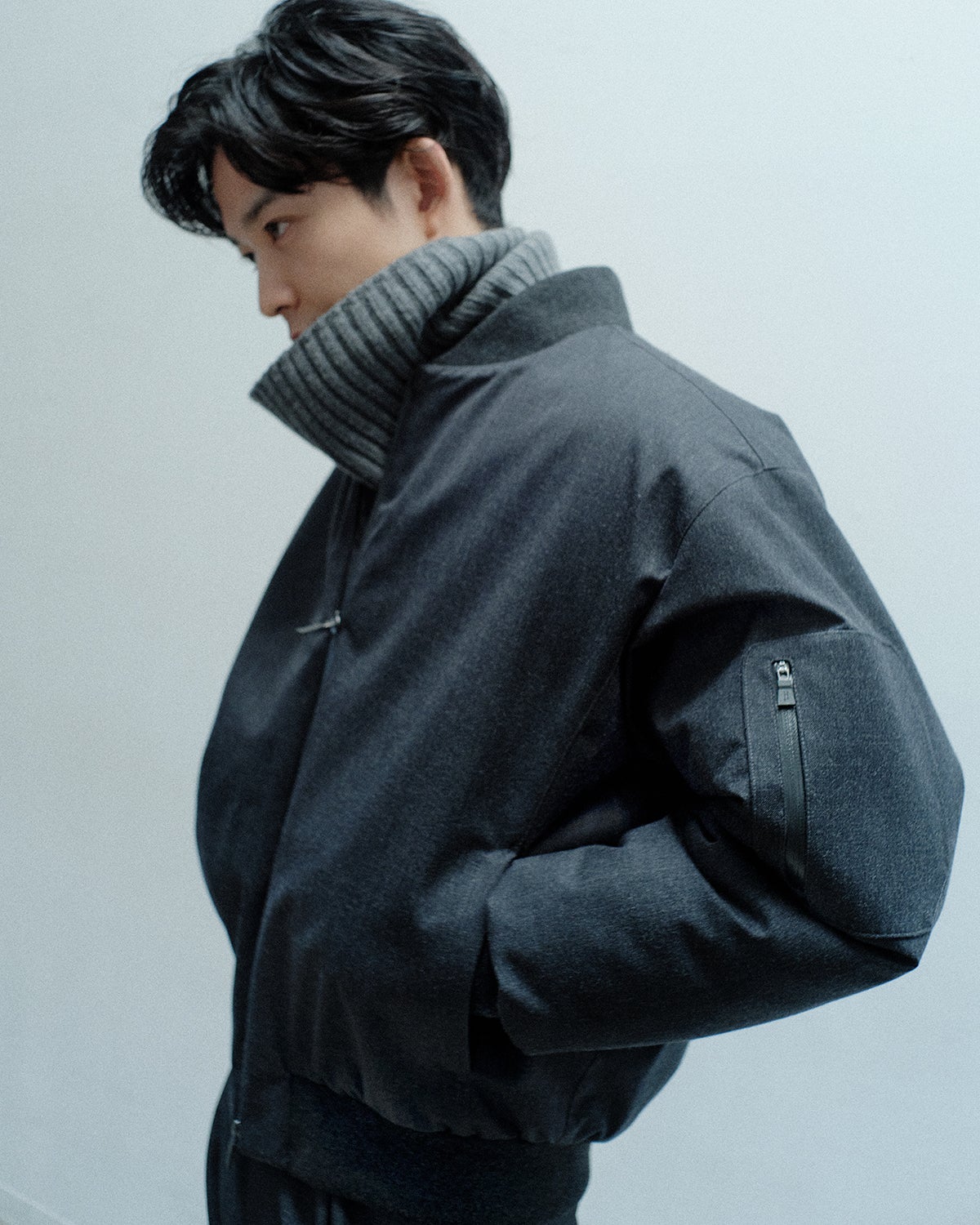 Herno(ヘルノ)のボンバージャケットのディテール